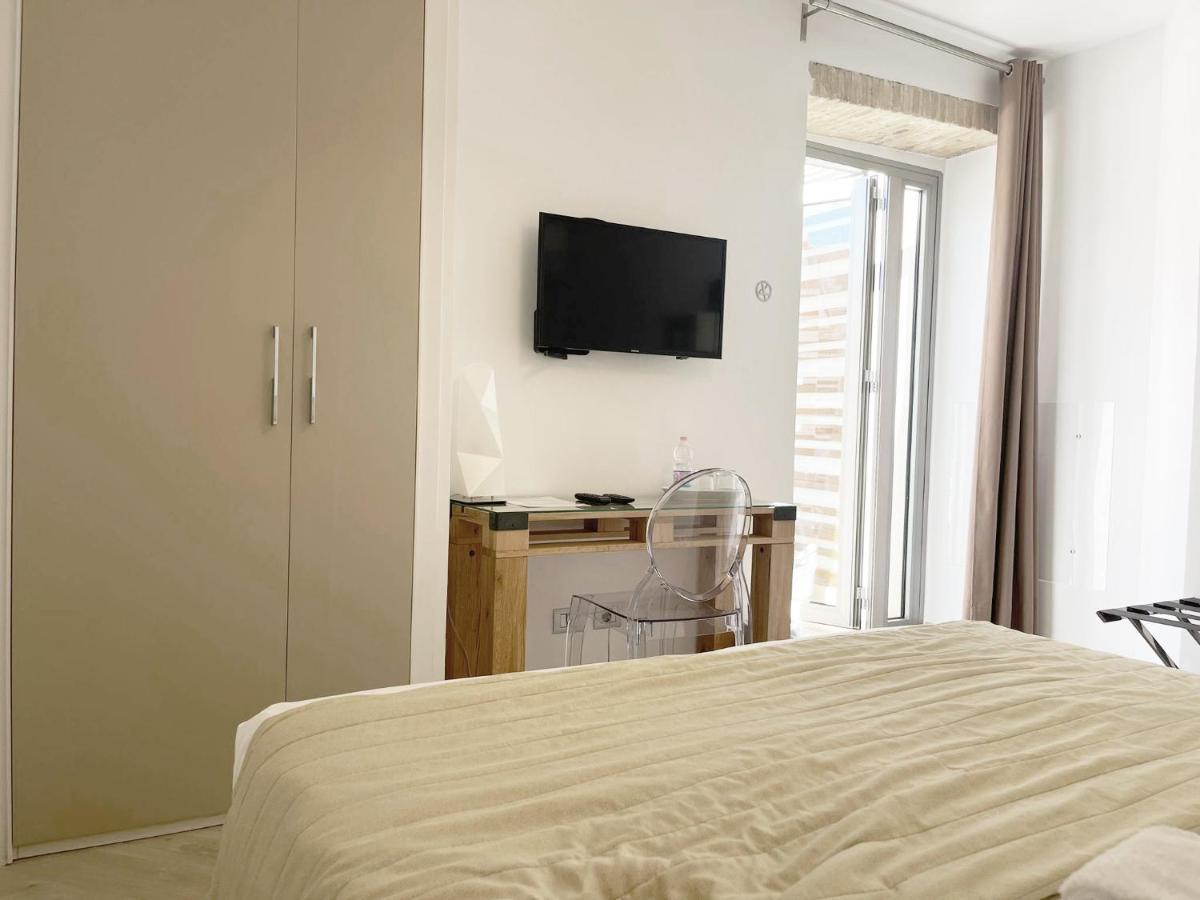Daedalium Bed & Breakfast Marina di Palma Bagian luar foto