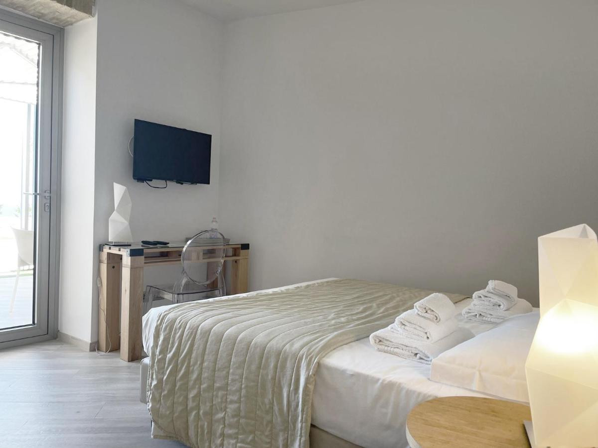 Daedalium Bed & Breakfast Marina di Palma Bagian luar foto