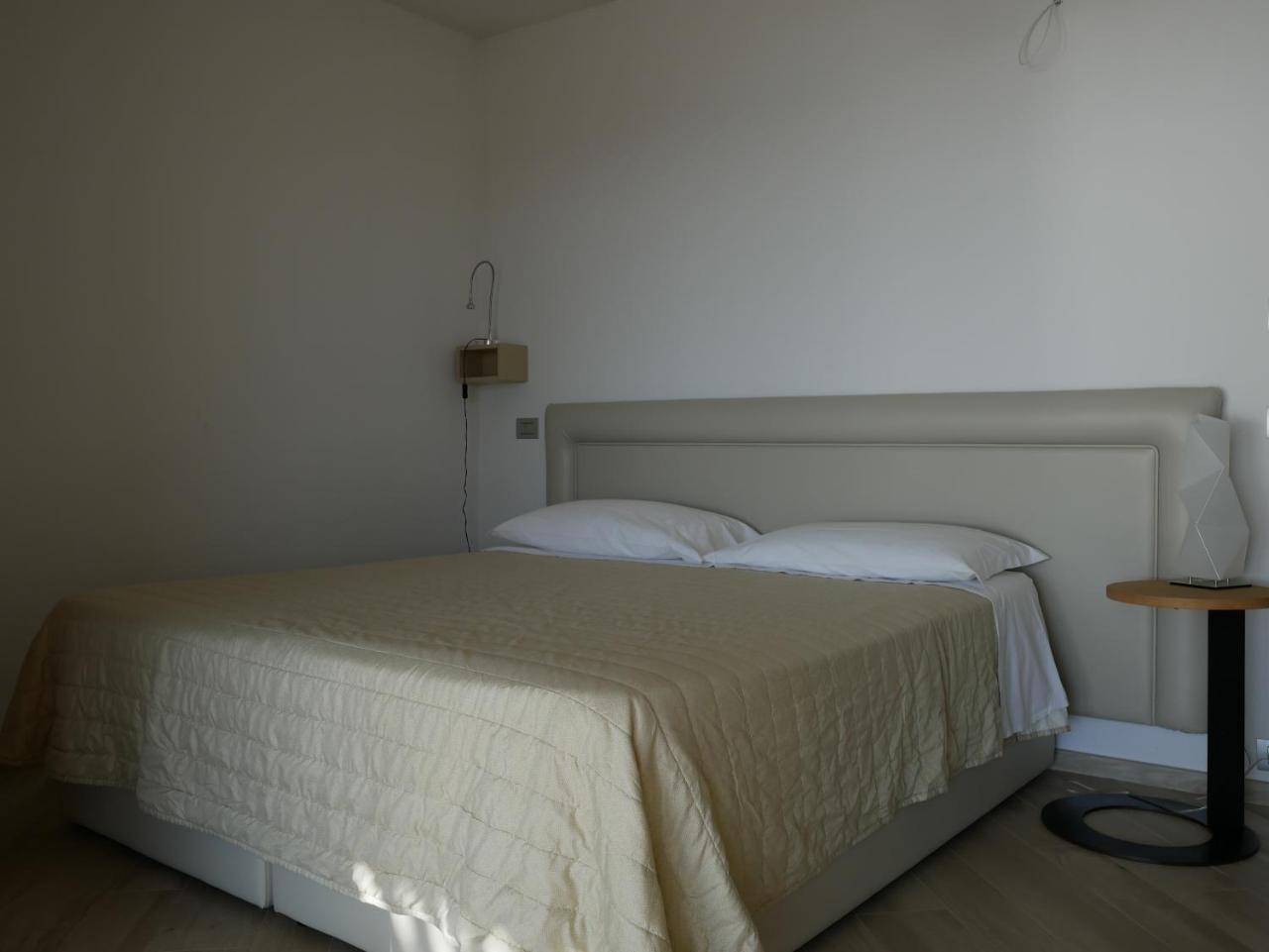 Daedalium Bed & Breakfast Marina di Palma Bagian luar foto